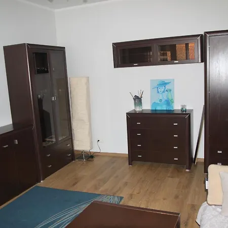 Przy Bulwarze أوسترودا