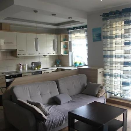 Przy Bulwarze شقة أوسترودا